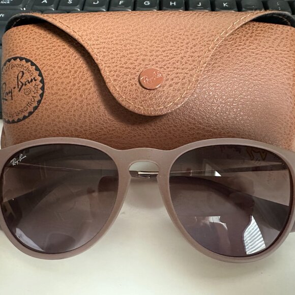 Ray Ban RB 4171 Erika main image 9